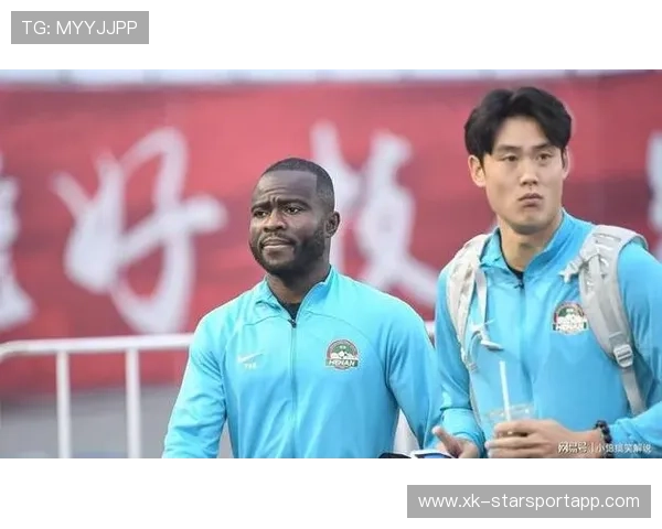 球员在赛场上面对压力仍能发挥稳定被赞为成熟，球员就应该在